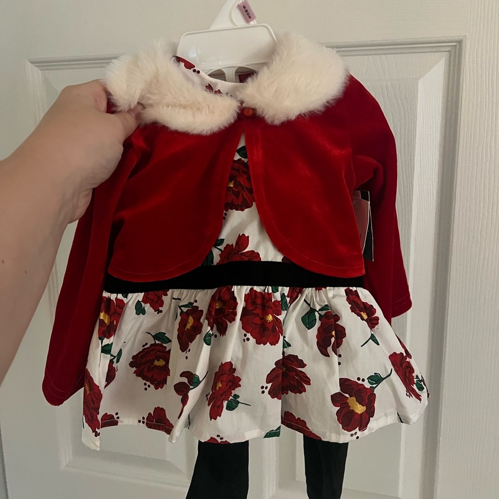 Crown & Ivy Holiday Set 9mo